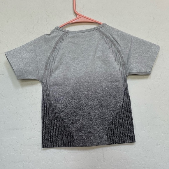 Halara Cropped Sports Top size small - Picture 4 of 7